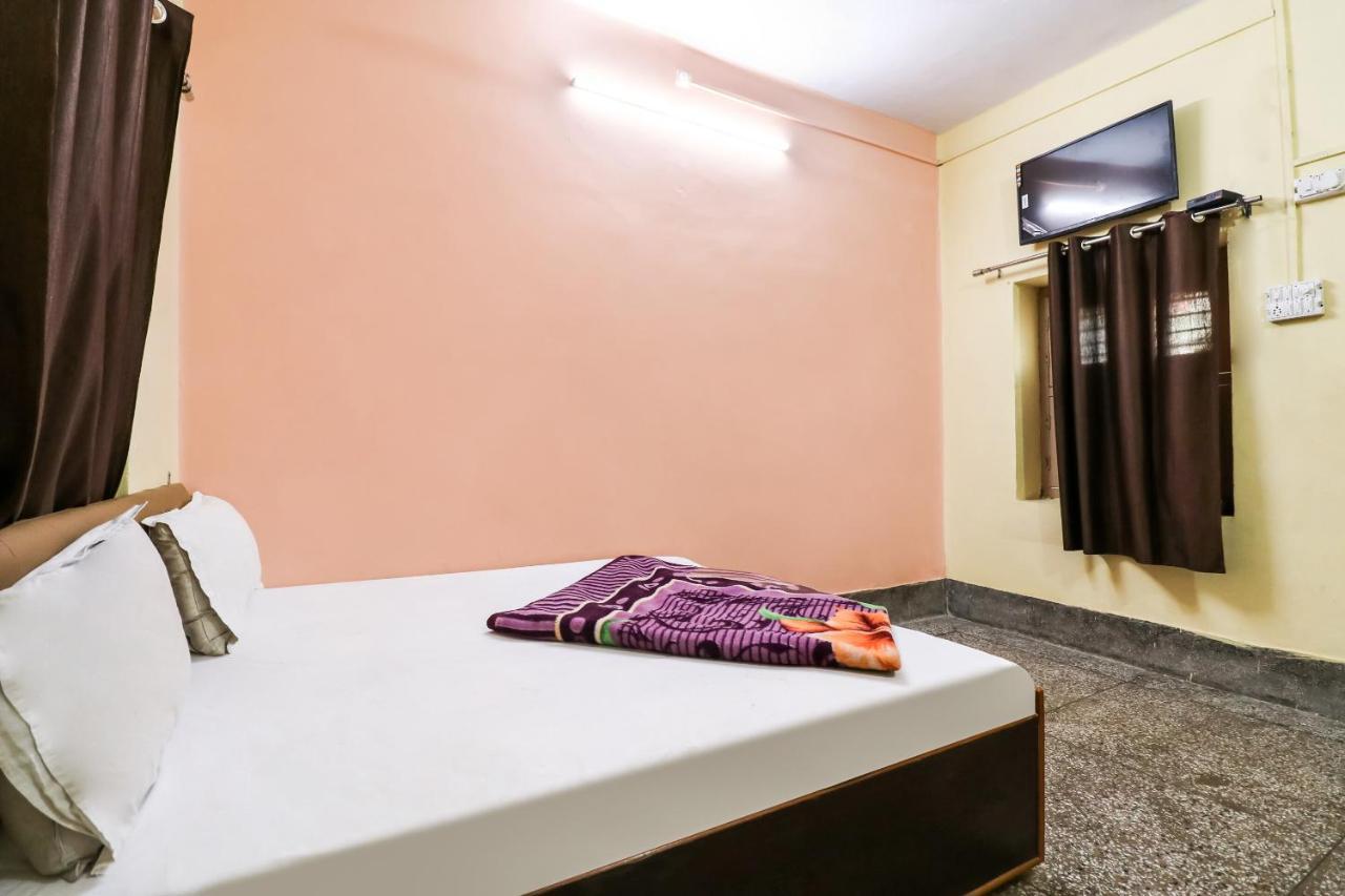 Spot On 38315 Bhagirathi Guest House Haridwār Eksteriør billede