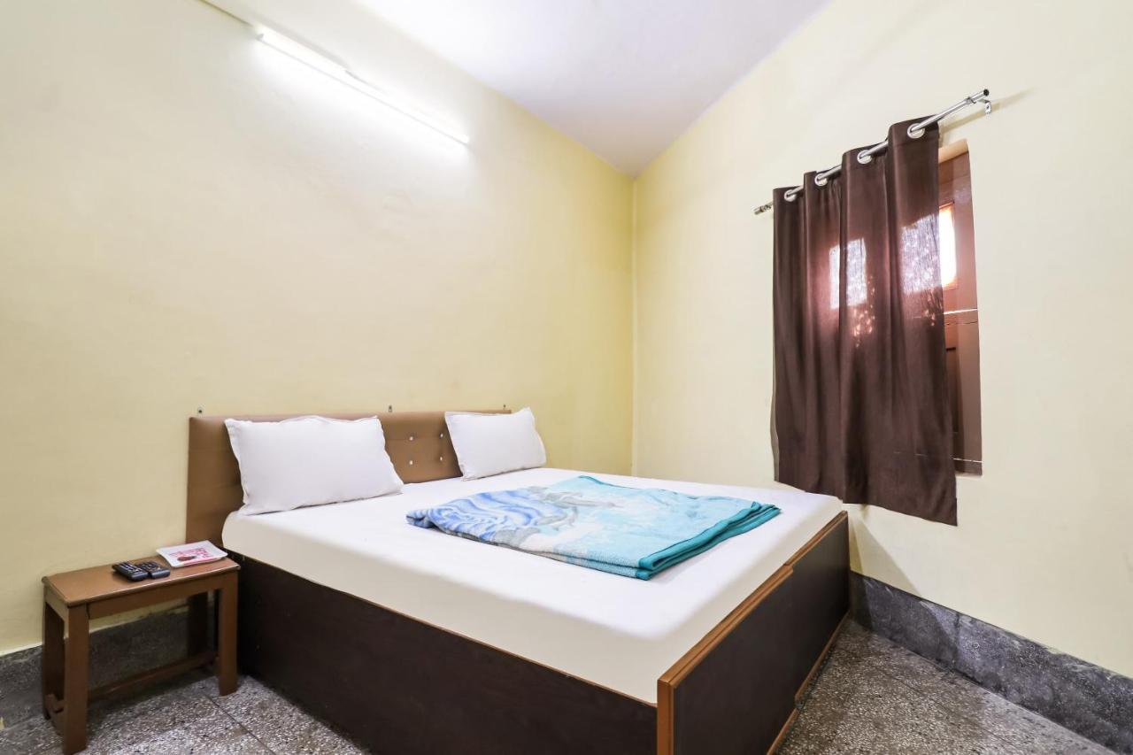 Spot On 38315 Bhagirathi Guest House Haridwār Eksteriør billede