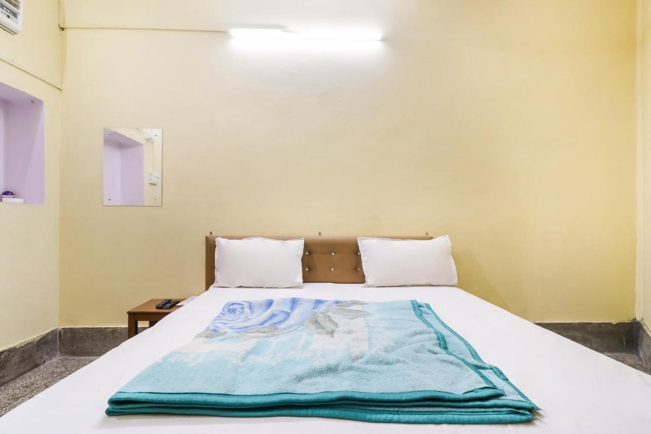 Spot On 38315 Bhagirathi Guest House Haridwār Eksteriør billede