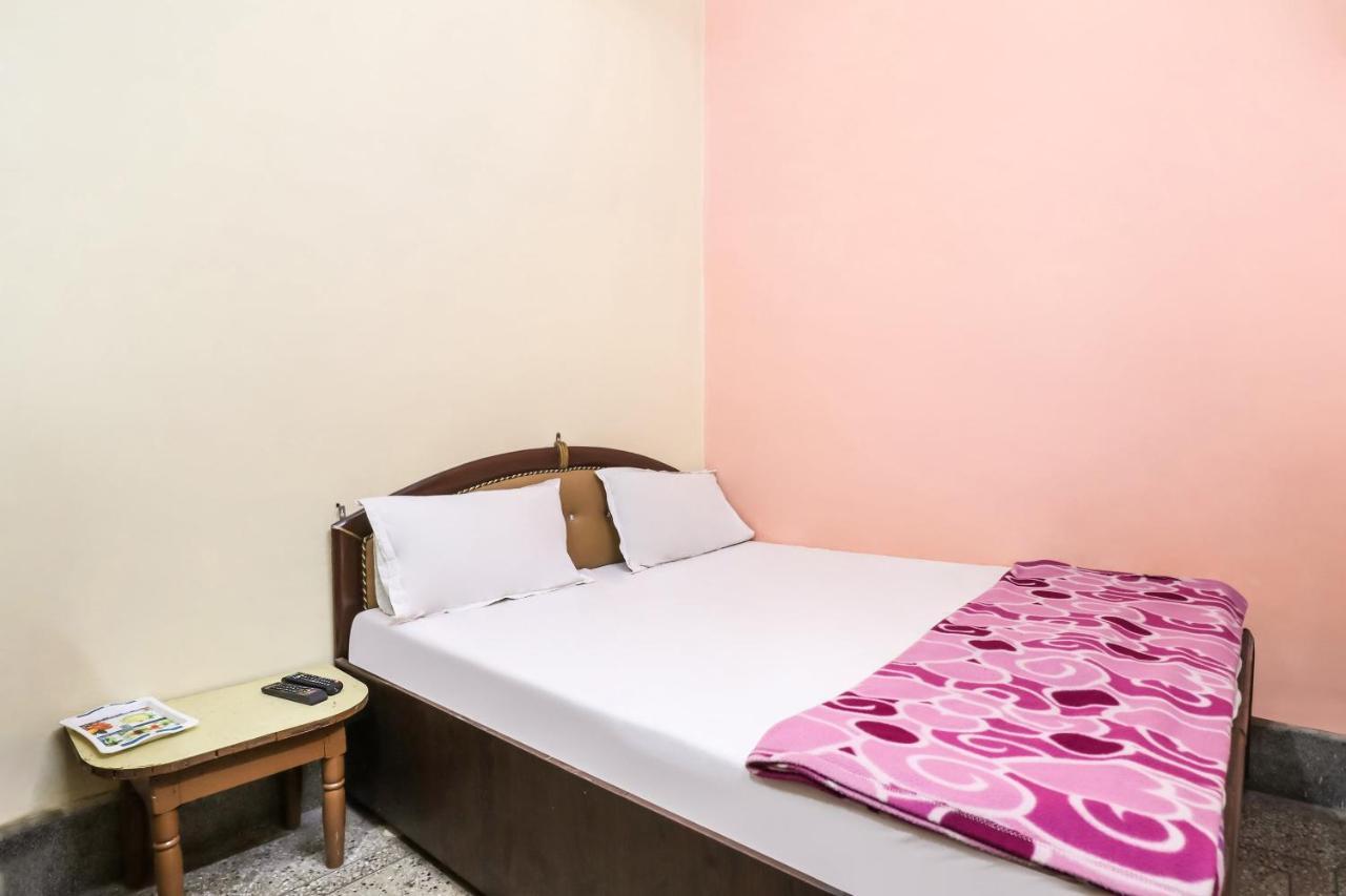 Spot On 38315 Bhagirathi Guest House Haridwār Eksteriør billede